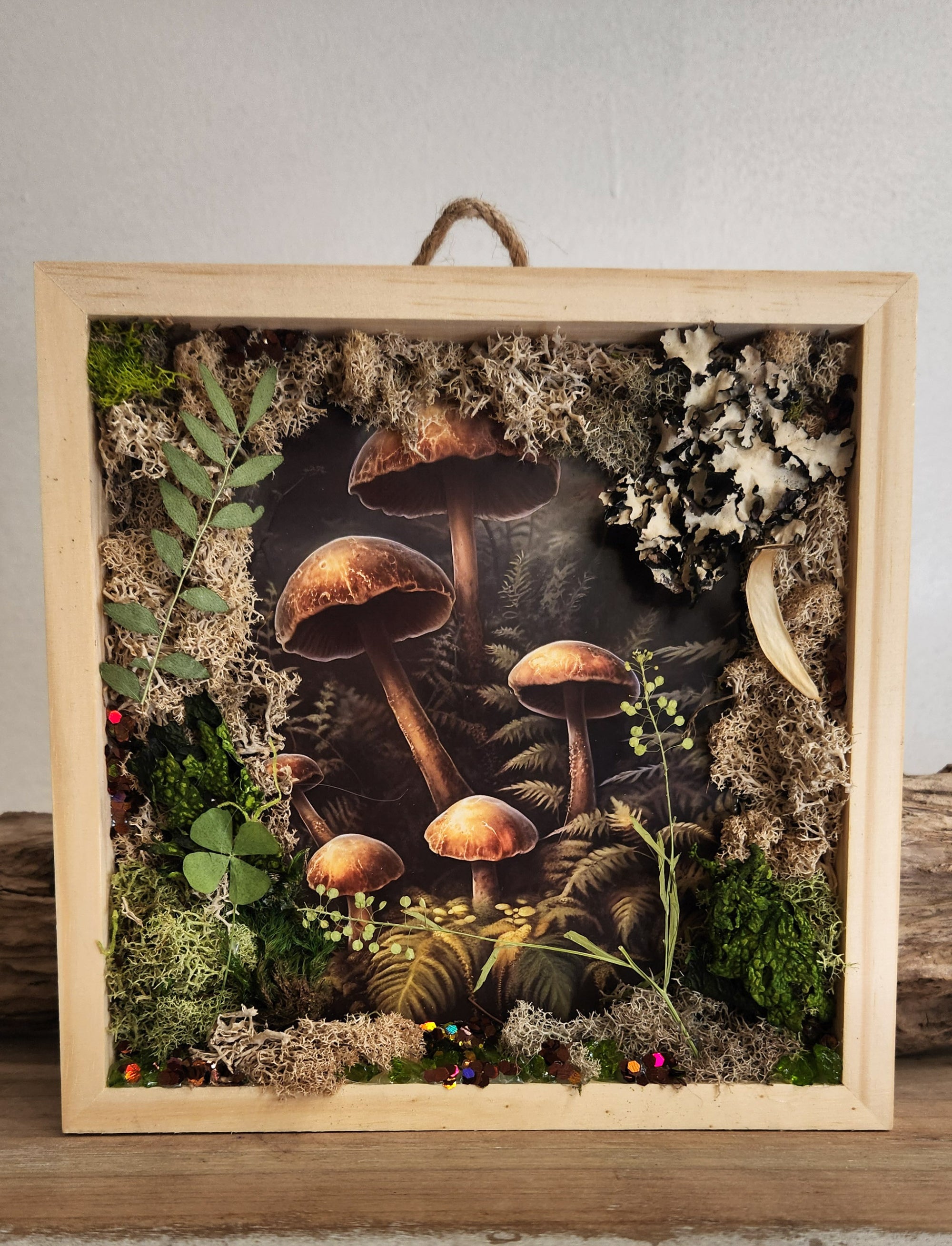 Scrapbook Honeycomb 'Mushroom Forest'